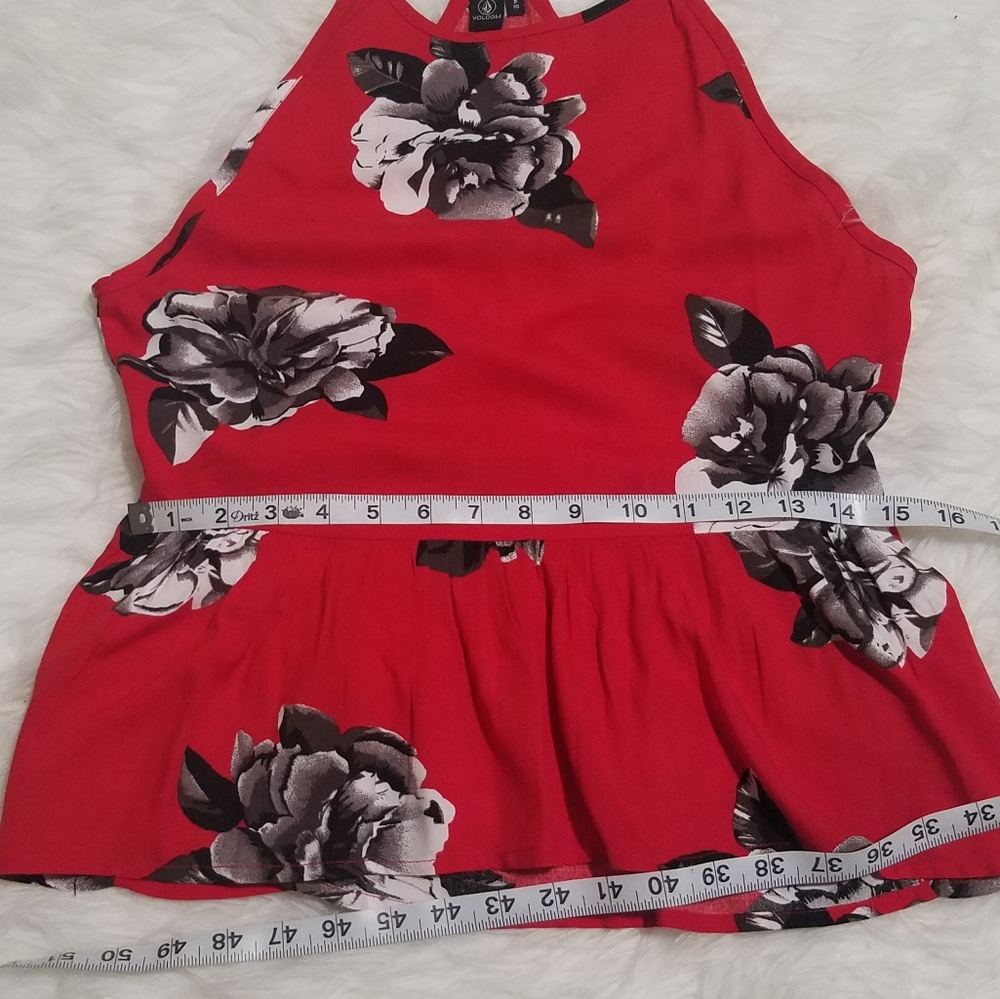 Volcom Red Top - Picture 7 of 10